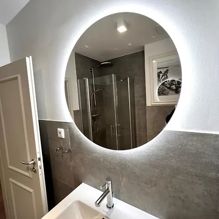 Palais Am Park - 14-02 Ostseebad Kühlungsborn